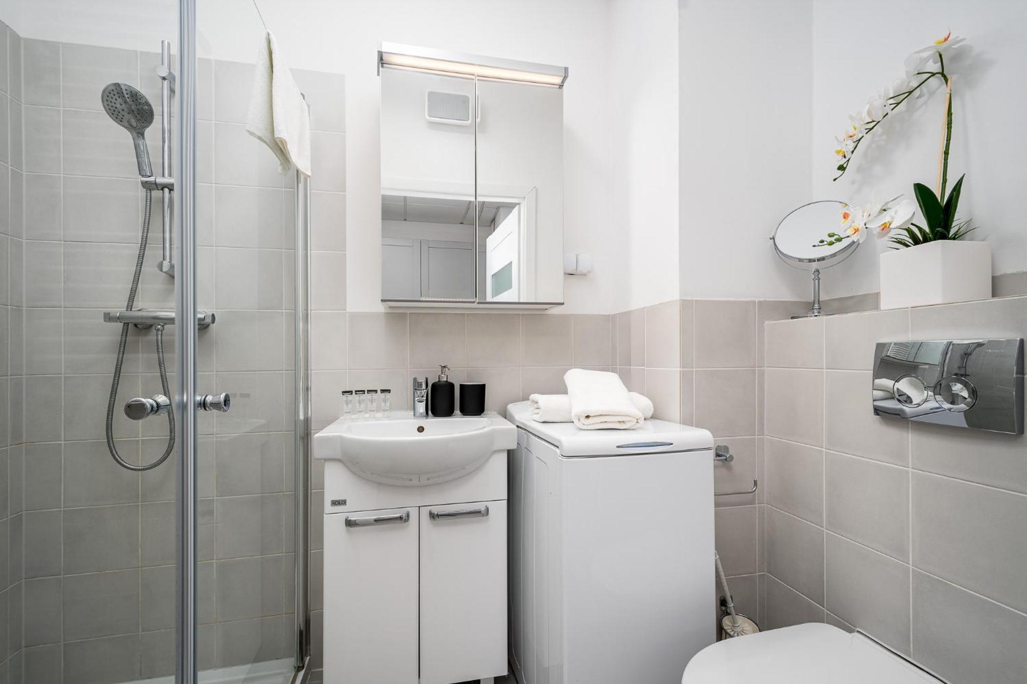 Prymasa Tysiaclecia 83A Free Garage By Perfect Apart Warsaw Ngoại thất bức ảnh